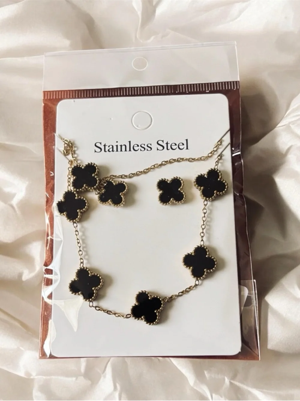 Gold and Black Clover Pendant Necklace, Bracelet & Stud Earring Set - Picture 2 of 4